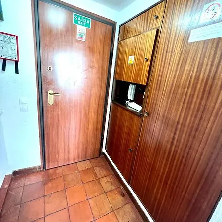 Apartamento 4 - & Cozy Little With Terrace Estoril