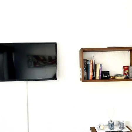 4 - & Cozy Little With Terrace * Estoril