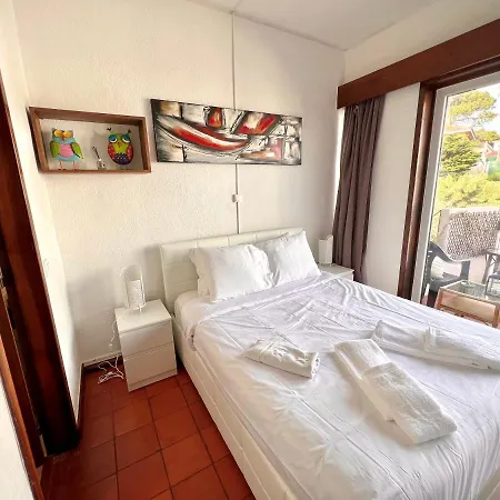 4 - & Cozy Little With Terrace